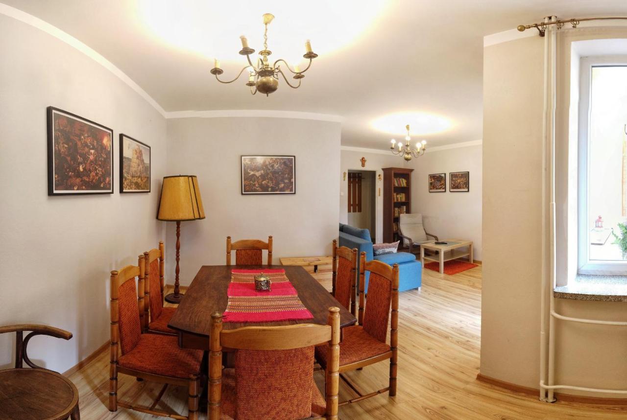 Cozy Apartment In Tarnów Εξωτερικό φωτογραφία