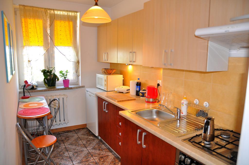 Cozy Apartment In Tarnów Εξωτερικό φωτογραφία