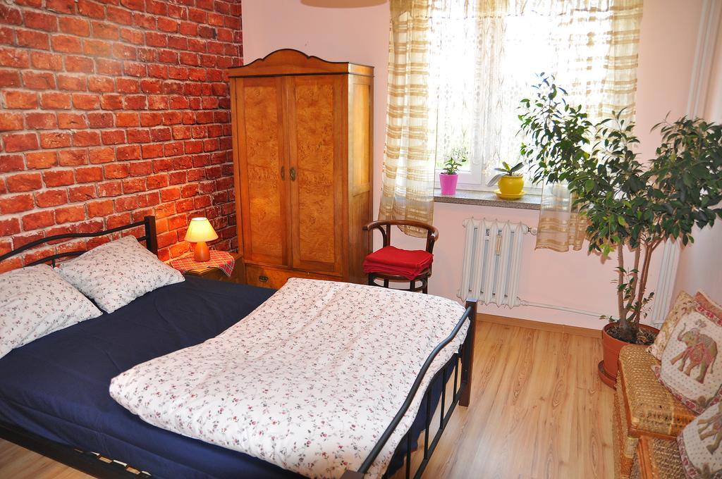 Cozy Apartment In Tarnów Εξωτερικό φωτογραφία