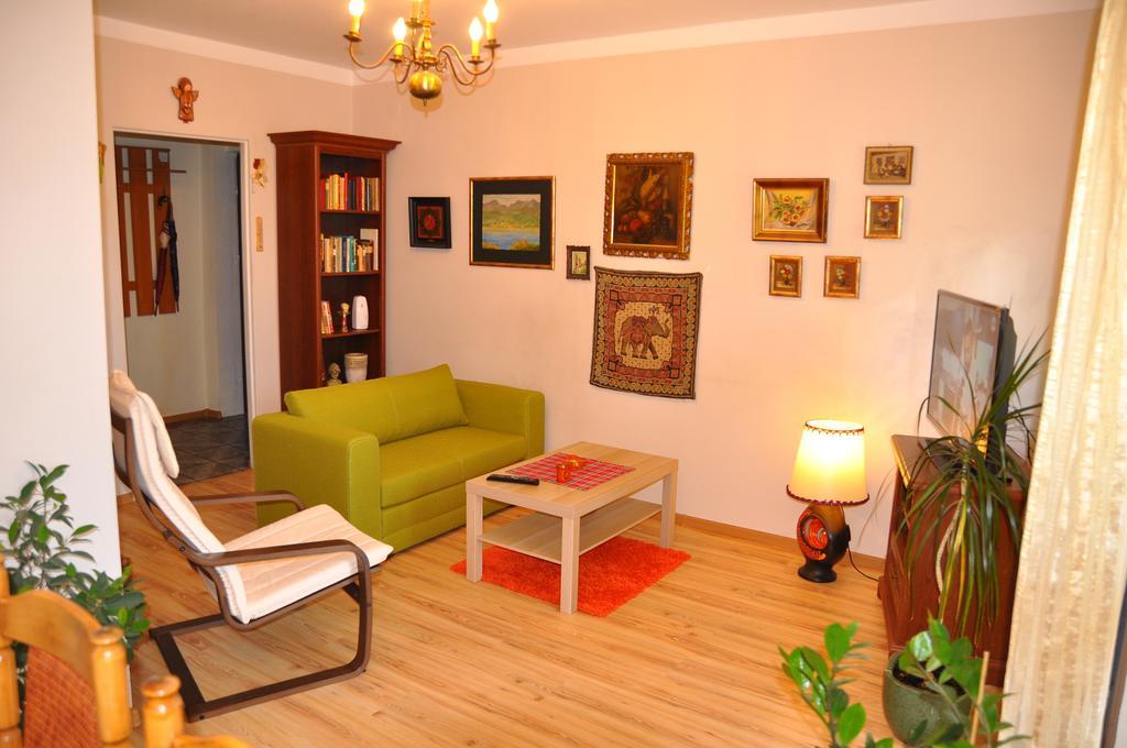 Cozy Apartment In Tarnów Εξωτερικό φωτογραφία